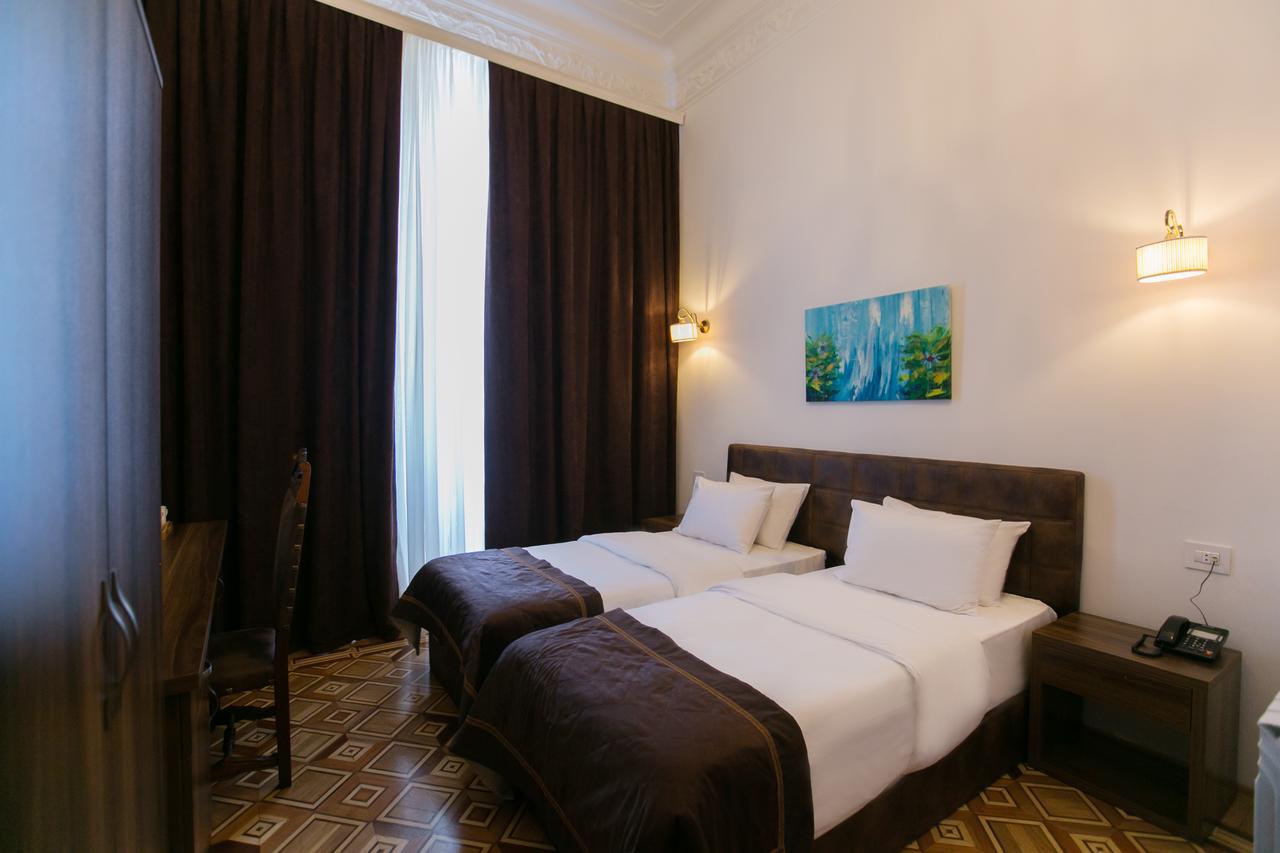 Malakhan Hotel Баку Экстерьер фото